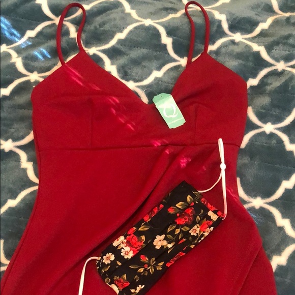 Valentine’s Dress and Mask!! - Picture 3 of 4